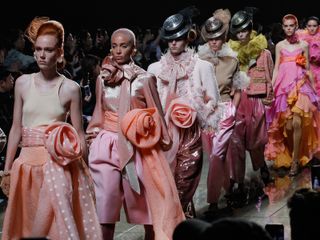 marc-jacobs-runway-show-ss19-review-267680-1536864288009-main