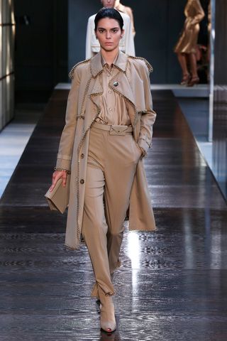 burberry-runway-show-ss19-267723-1537224007471-image