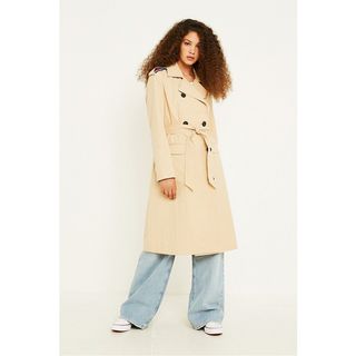Tommy Hilfiger + Tan Trench Coat