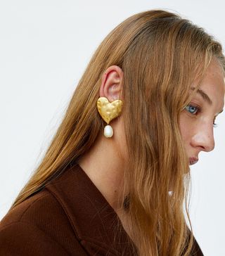 Zara + Heart Earrings