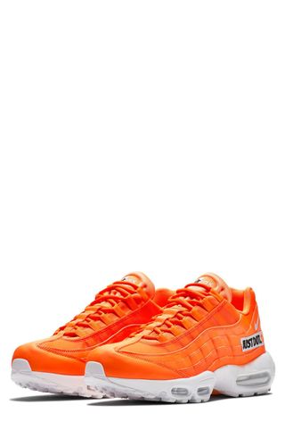 Nike + Air Max 95 SE Running Shoes