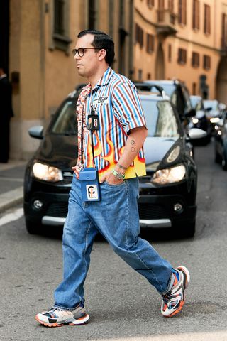 mens-street-style-spring-2019-fashion-week-268350-1537569746963-image