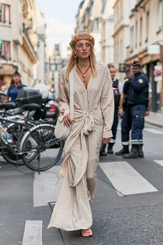paris-fashion-week-street-style-spring-2019-268482-1537838635770-image