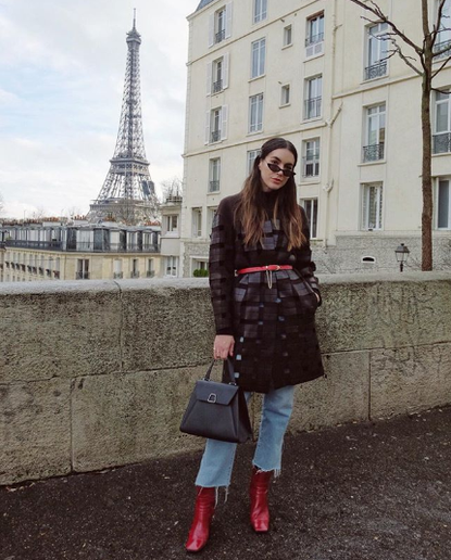 16 Fall Outfits With Red Shoes | Who What Wear