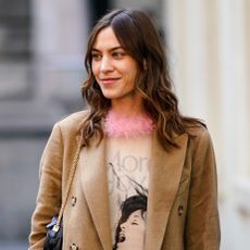 alexa-chung-interview-268656-1537958243412-square