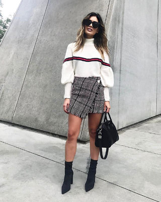 sweater-and-skirt-outfits-for-fall-269002-1538396445703-main