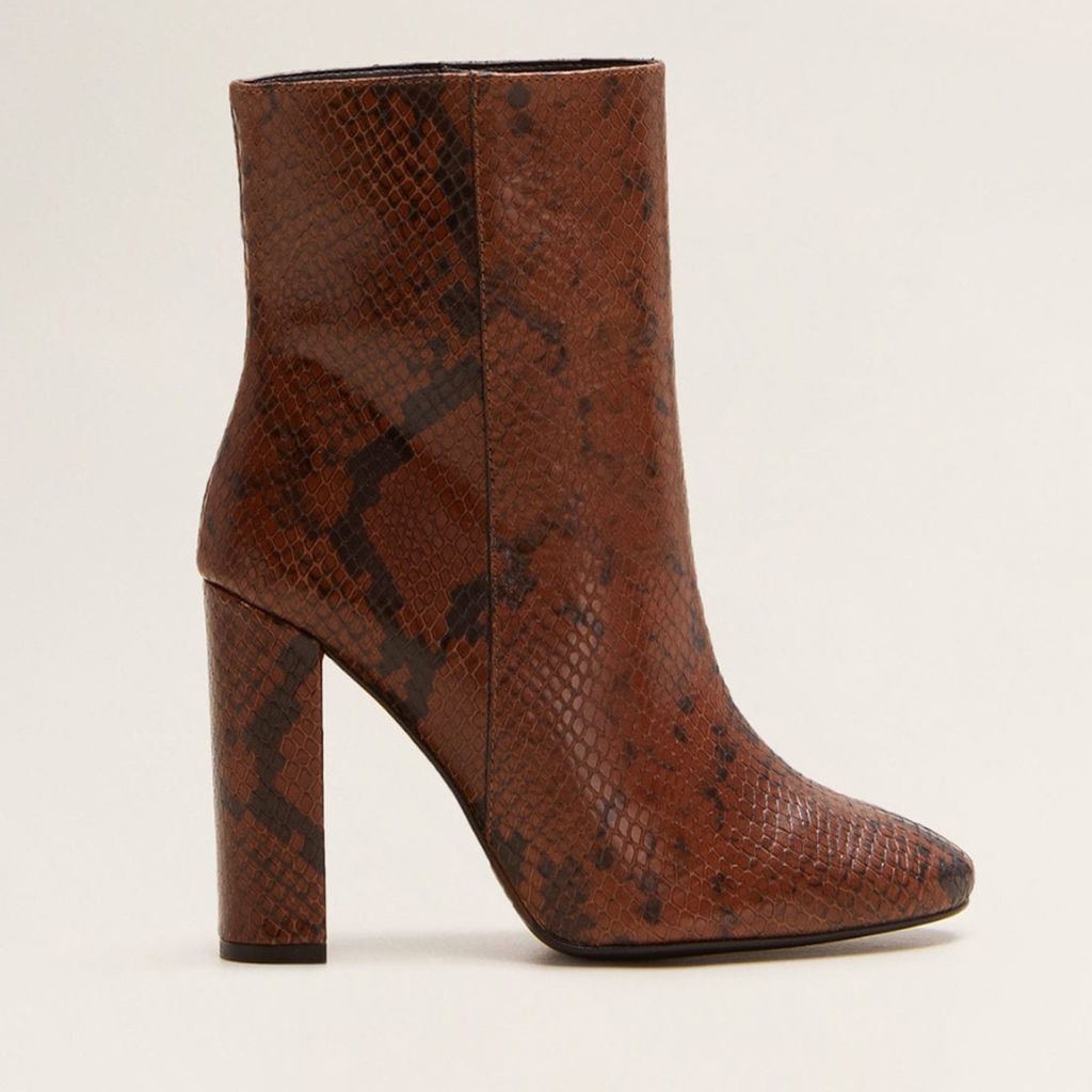 An Edit of the Best Brown Boots for Autumn/Winter 2018 | Who What Wear