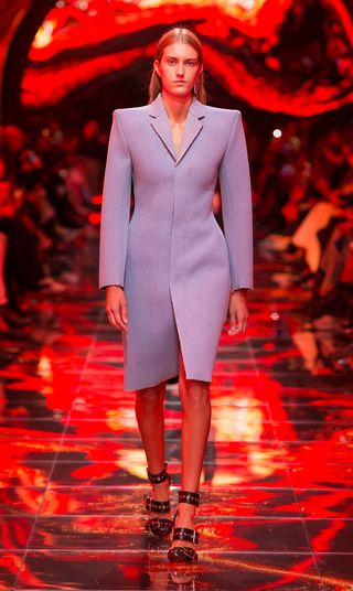 balenciaga-runway-show-ss19-review-269052-1538426902655-image