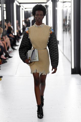 louis-vuitton-runway-show-ss19-review-269100-1538517850438-image