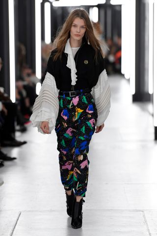 louis-vuitton-runway-show-ss19-review-269100-1538517857009-image