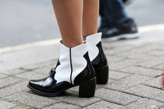 best-shoes-street-style-fashion-week-269724-1539111029814-image