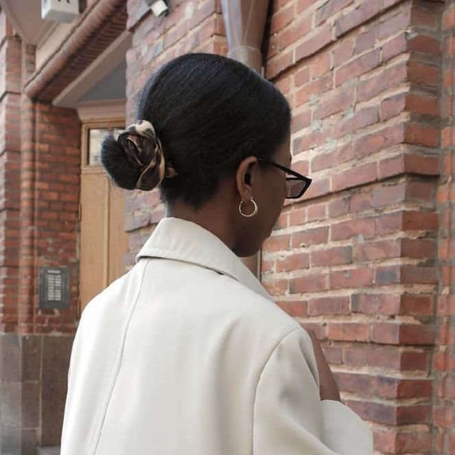18 Simple Earrings Made for the Minimalist | Who What Wear