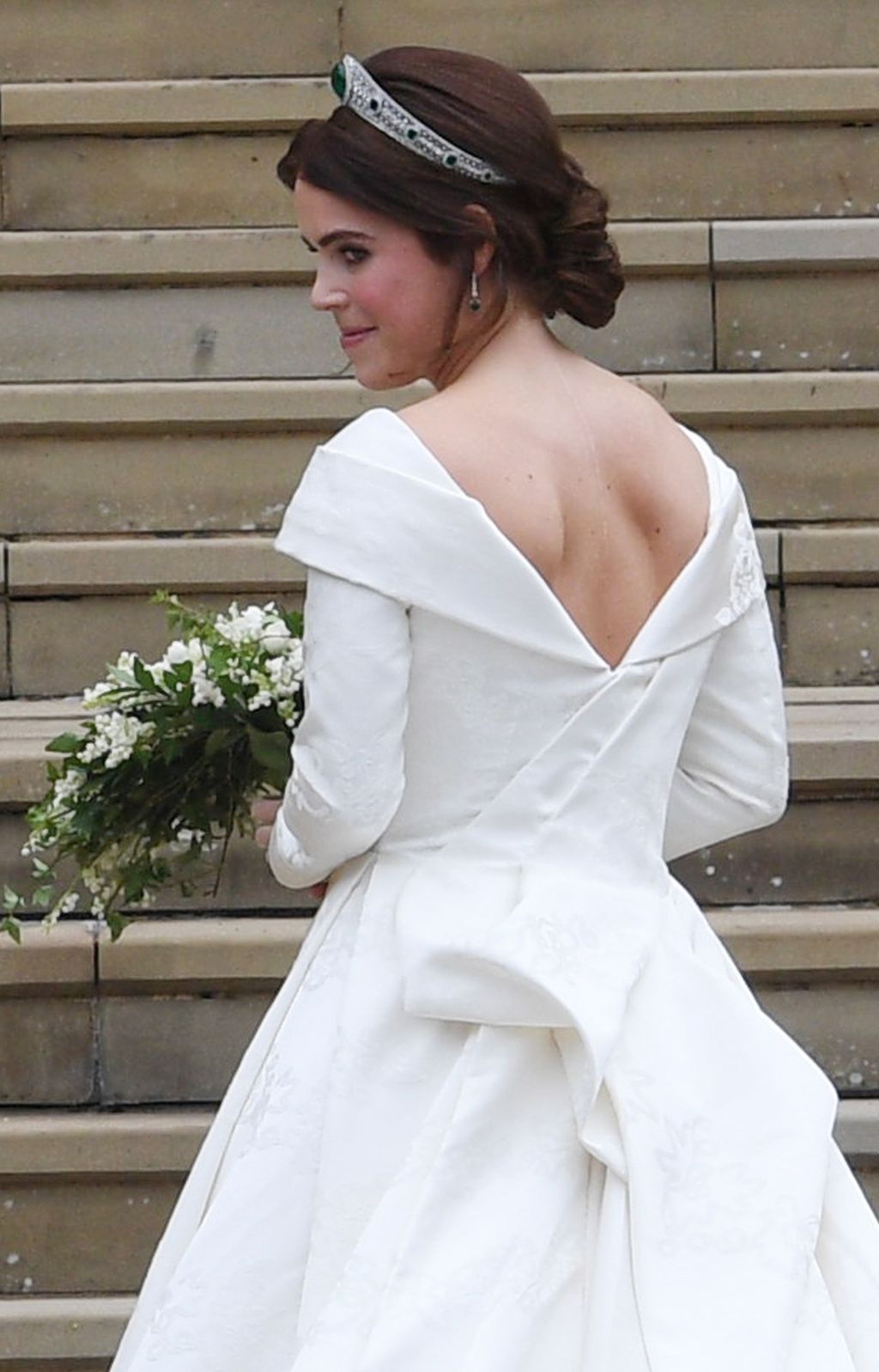 Princess Eugenie's Wedding Dress See All the Details Who What Wear