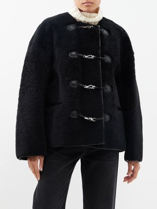 Toteme + Teddy Shearling Clasp-Fastening Jacket