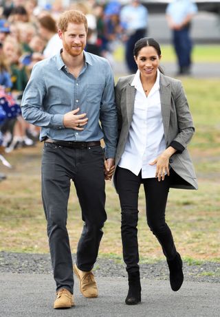 meghan-markle-maternity-outfits-270314-1539795737630-image