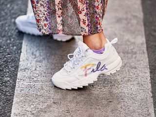 new-fall-sneakers-from-our-editors-270433-1539891565742-main