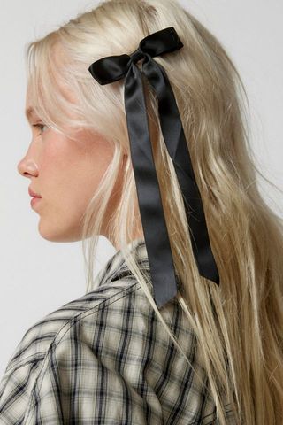Urban Outfitters + Satin Hair Bow Barrette Set