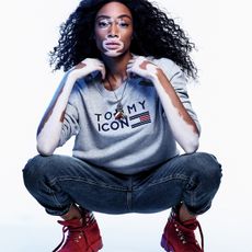 winnie-harlow-role-model-270707-1540250907338-square