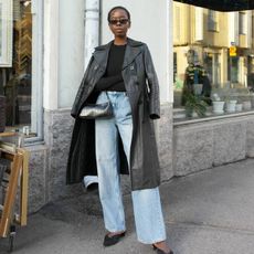how-to-wear-wide-leg-jeans-271299-1540910109567-square