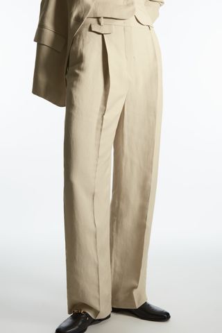 COS + Wide-Leg Pleated Linen-Blend Pants
