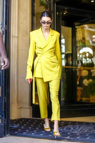 best-fall-2018-celebrity-outfits-271647-1541186550695-image