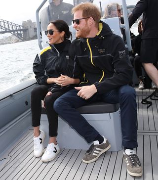 meghan-markle-french-sneakers-271671-1541296162007-image