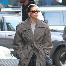 celebrity-winter-outfits-271867-1670338207931-square