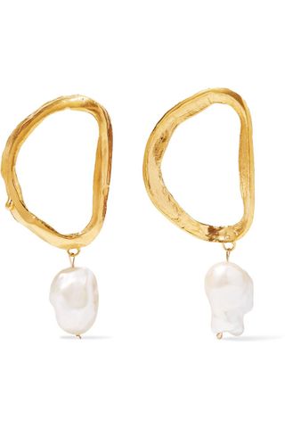 Alighieri + Dante's Shadow Gold-Plated Pearl Earrings