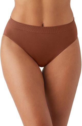 THE BEST NO-SHOW PANTIES for Leggings  WINTER MUST HAVES Fitness Favorites  + Last Minute Gift Ideas 