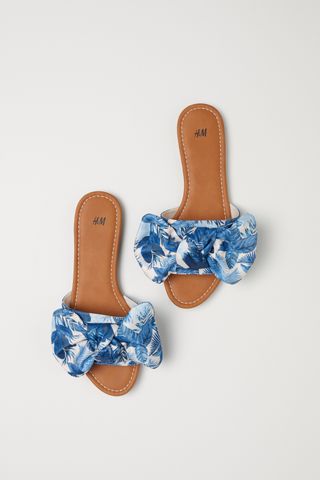H&M + Slides With A Bow