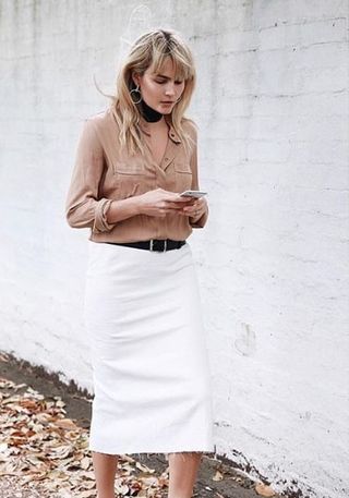 pencil-skirt-outfits-for-winter-272678-1542232525785-main