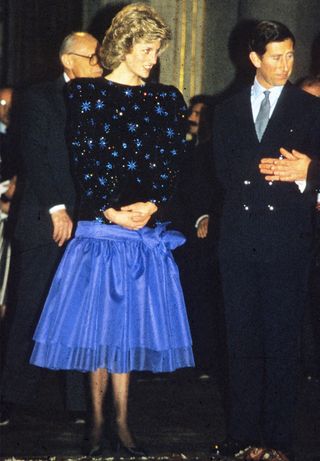 princess-diana-party-outfits-272858-1542364294441-image