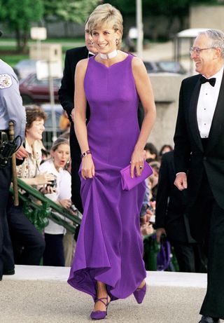 princess-diana-party-outfits-272858-1542364309911-image