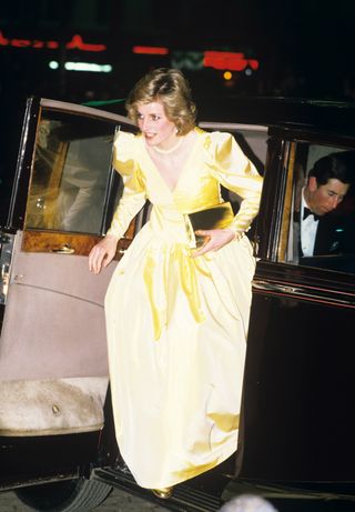 princess-diana-party-outfits-272858-1542364328782-image