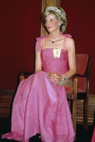princess-diana-party-outfits-272858-1607107949066-image