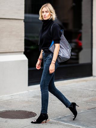 how-to-wear-skinny-jeans-with-boots-273027-1542654971694-image