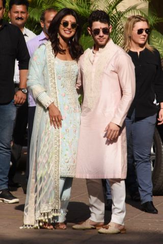 priyanka-chopra-wedding-273689-1543426738335-image