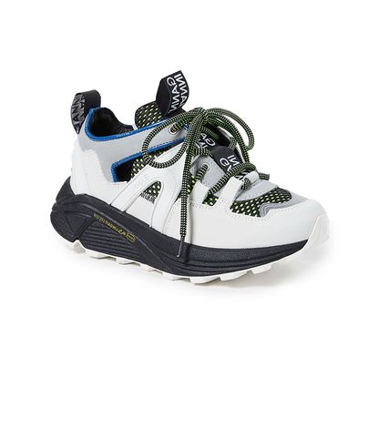 trendy black sneakers 2019