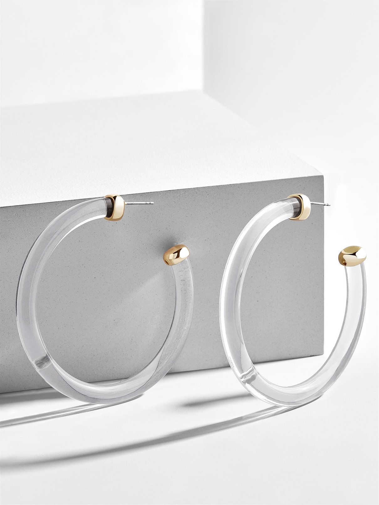 BaubleBar + Leia Resin Hoop Earrings