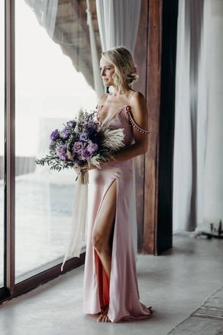 celebrity-pink-wedding-dresses-274376-1544042259427-image