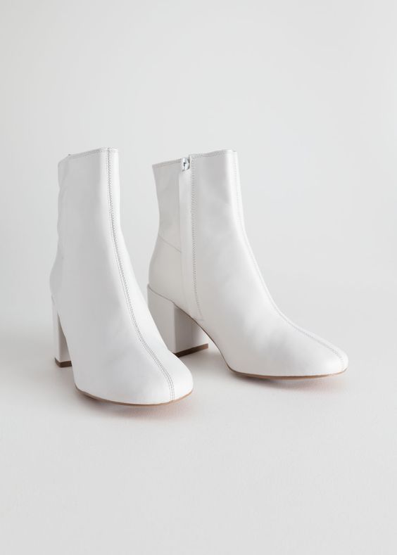 15 Winter Wedding Boots to Wear on Your Day | Who What Wear