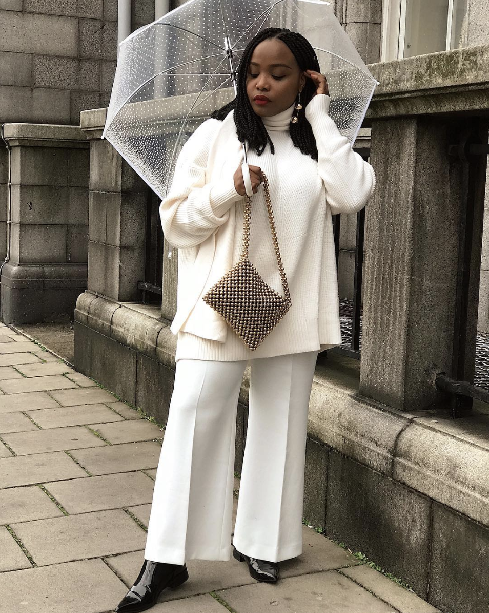 13 Ways Fashion Girls are Wearing White Sweater Outfits | Who What Wear