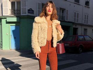 french-girl-winter-outfits-274581-1544199078322-main