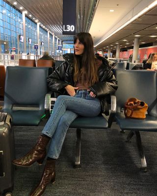 cool-airport-outfits-274840-1544751866627-image