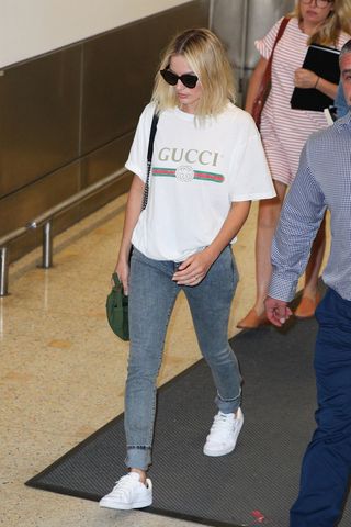 stylish-airport-outfit-ideas-274891-1544564447049-image