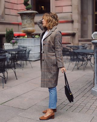 Pair French and American Style In One Chic Look
