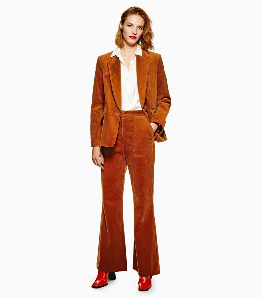 How Blake Lively Always Looks Amazing in Photos Who What Wear(02)