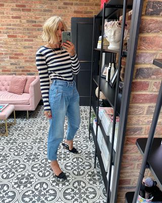 how-to-repeat-outfits-275105-1608122156839-image