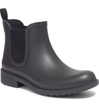 Madewell + The Chelsea Rain Boots