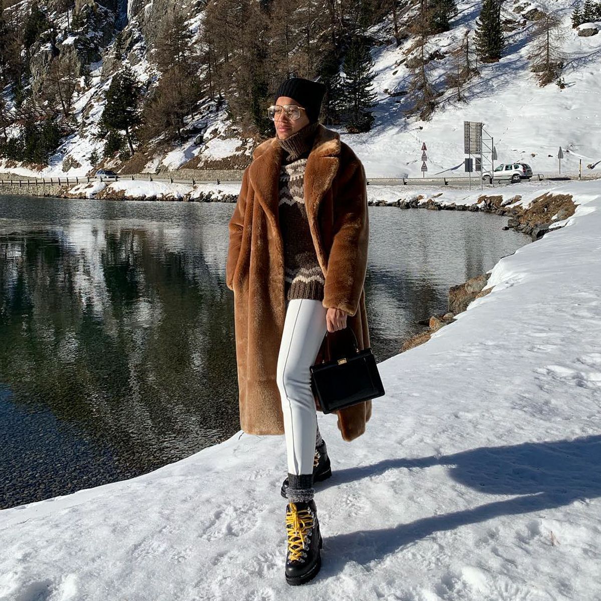 These Buys Prove You Can Do Après Ski Style Off the Slopes